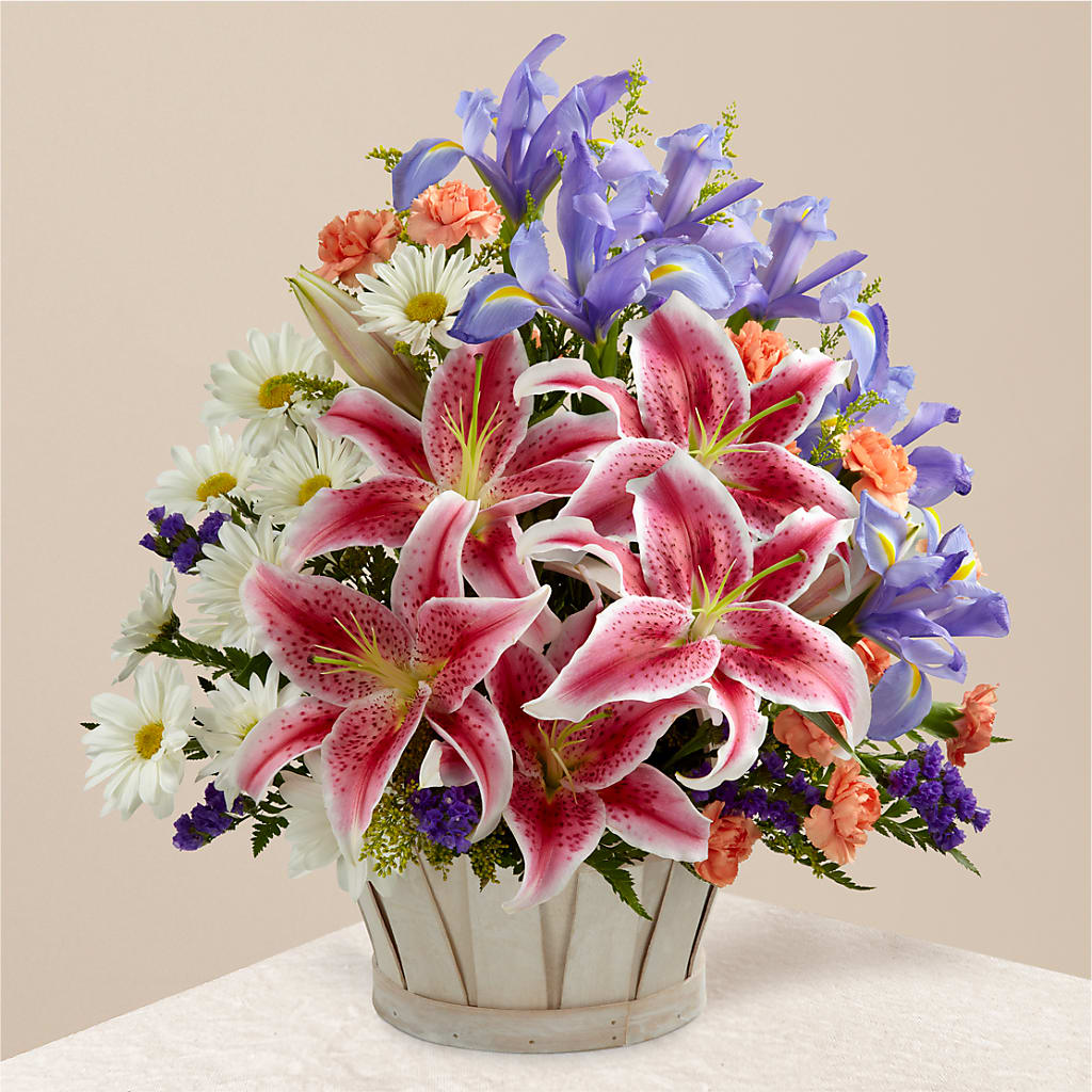 The Wondrous Nature Bouquet – Ruiz Creationz Llc, Miami FL