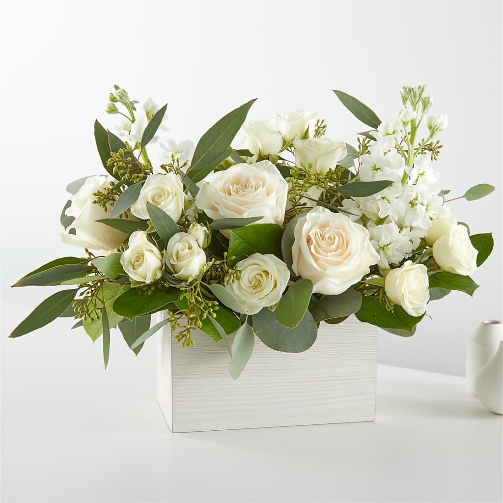 Fresh Linen Box Bouquet – Ruiz Creationz Llc, Miami FL