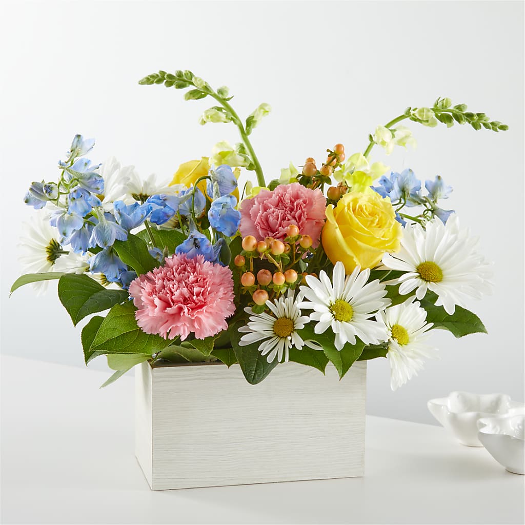 Sun Salutation Box Bouquet – Ruiz Creationz Llc, Miami FL