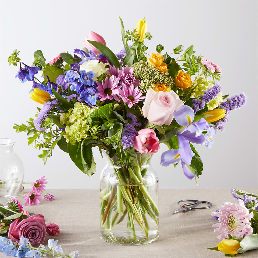 Pastel Tradition - A Florist Original – Ruiz Creationz Llc, Miami FL