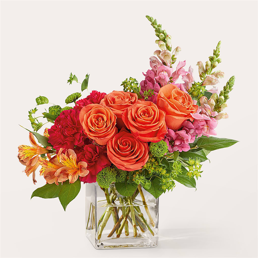 Cosmopolitan Bouquet – Ruiz Creationz Llc, Miami FL