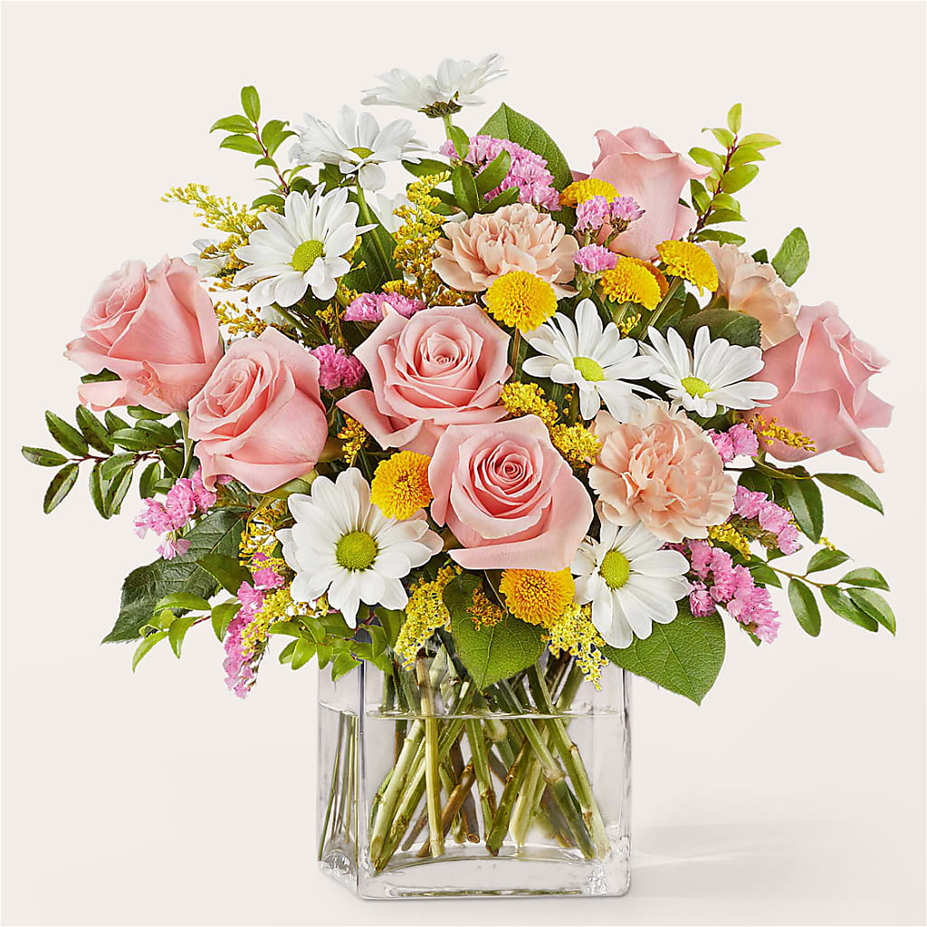 Country Cottage Bouquet – Ruiz Creationz Llc, Miami FL
