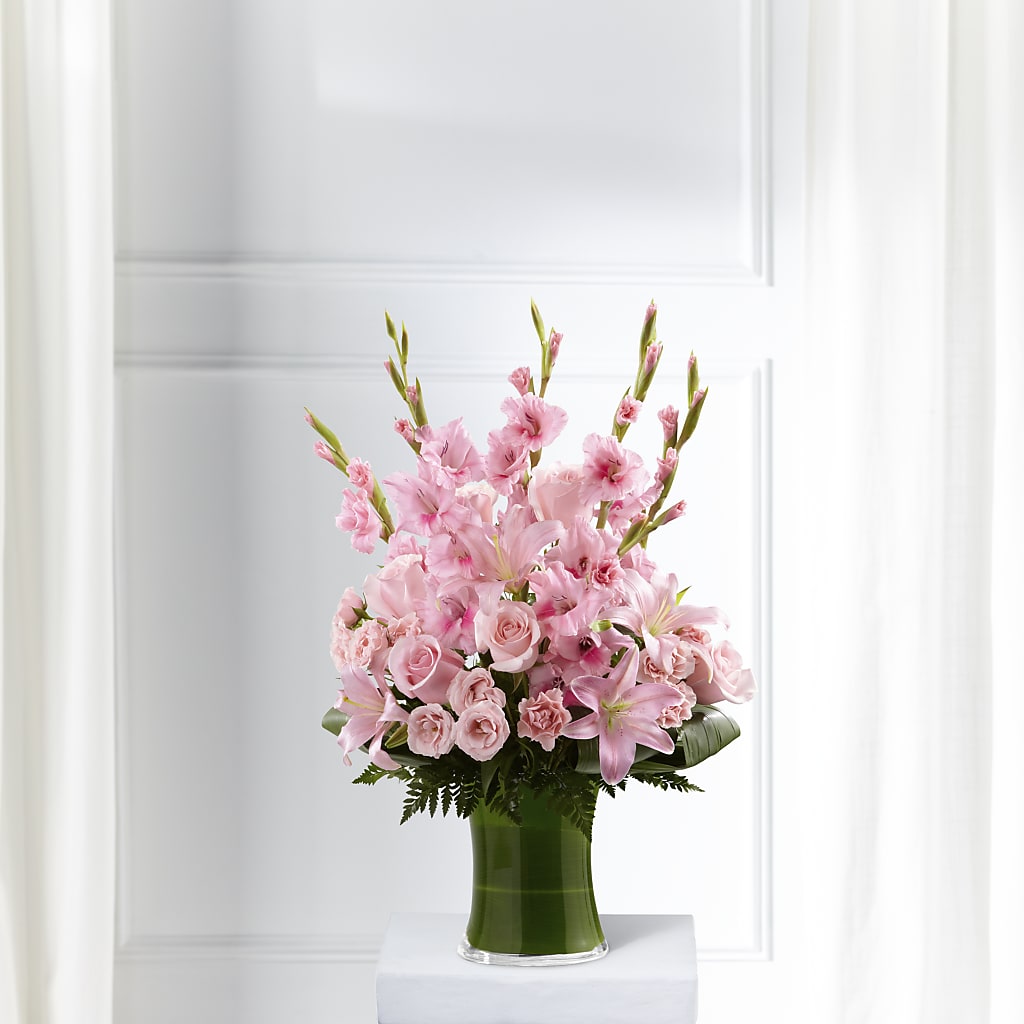 Lovely Tribute Bouquet – Ruiz Creationz Llc, Miami FL