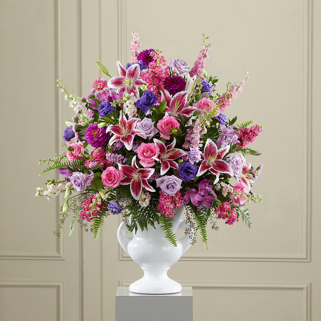 Peaceful Tribute Arrangement – Ruiz Creationz Llc, Miami FL