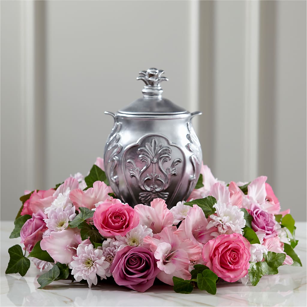 Glorious Tribute Arrangement – Ruiz Creationz Llc, Miami FL