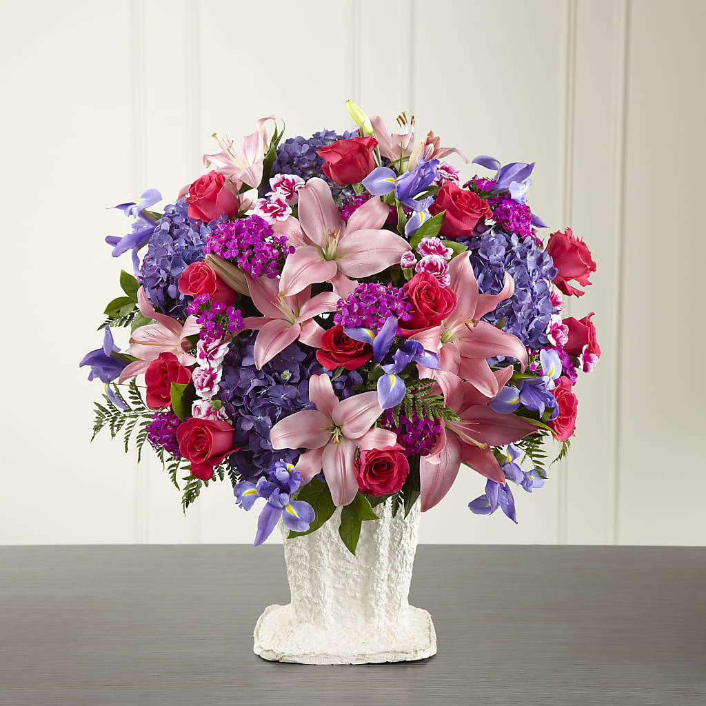 We Fondly Remember Arrangement – Ruiz Creationz Llc, Miami FL