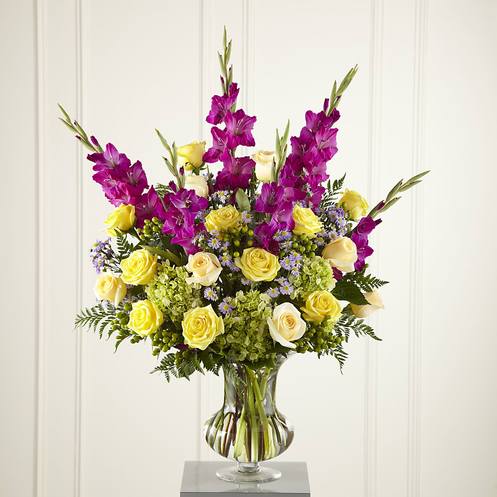 Loveliness Arrangement – Ruiz Creationz Llc, Miami FL