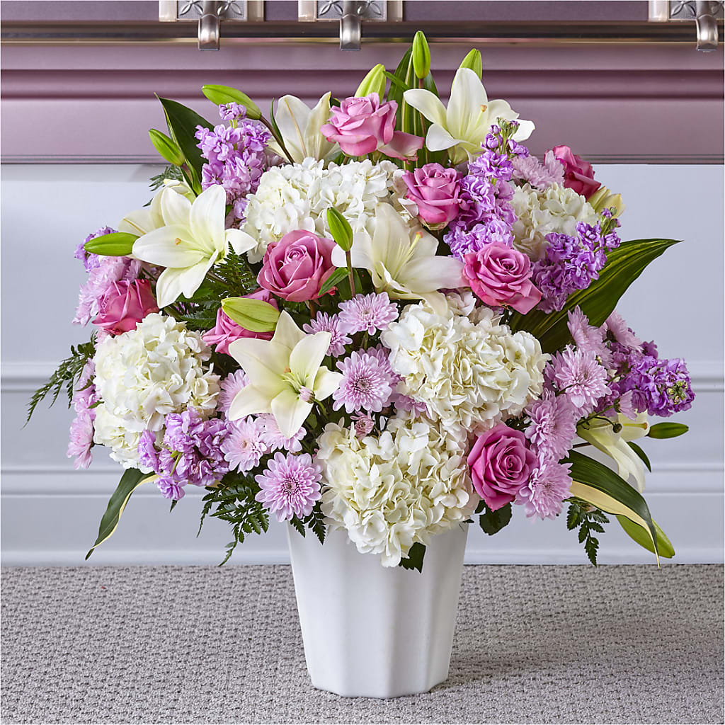 Heaven Sent Floor Basket – Ruiz Creationz Llc, Miami FL