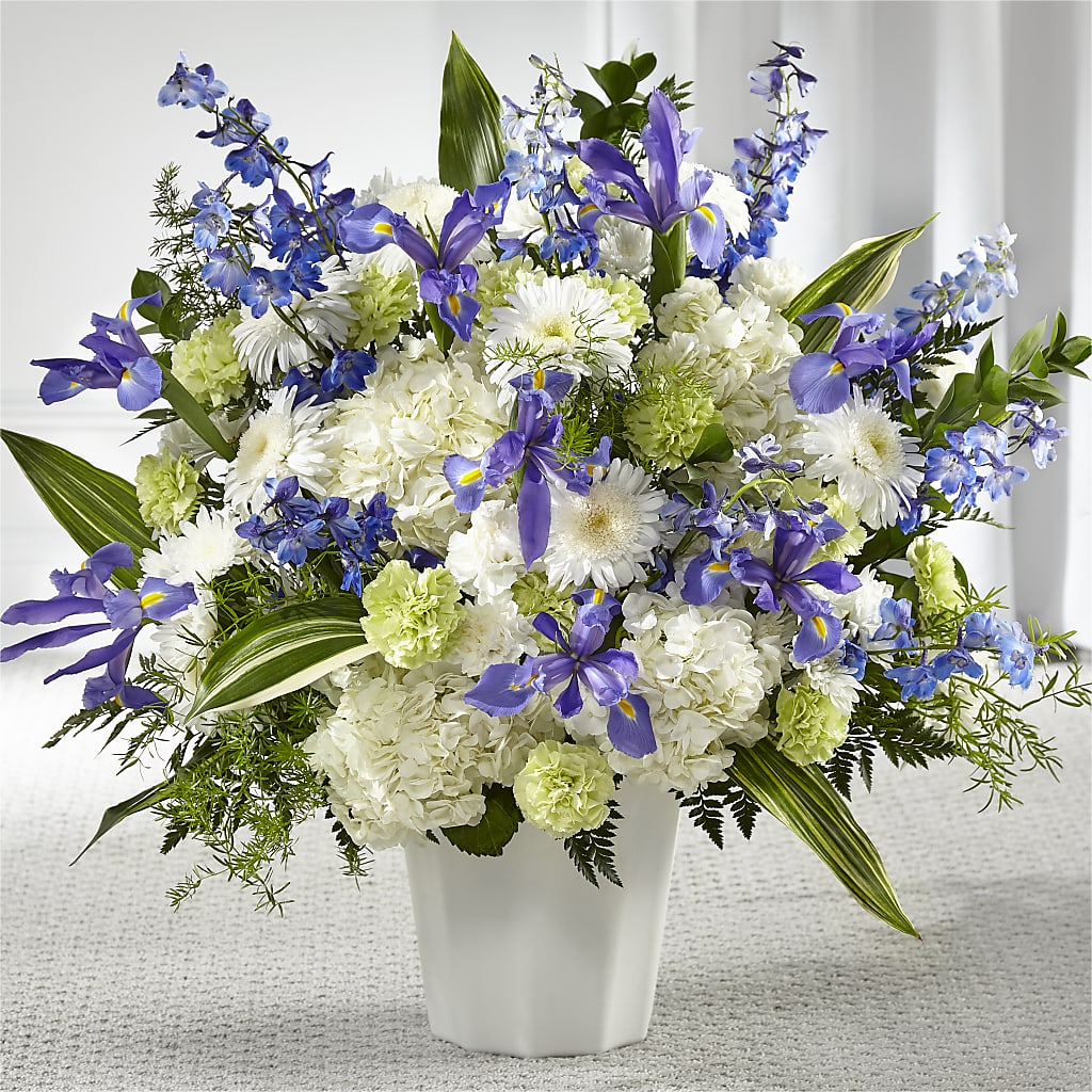 Soft Serenity Floor Basket – Ruiz Creationz Llc, Miami FL