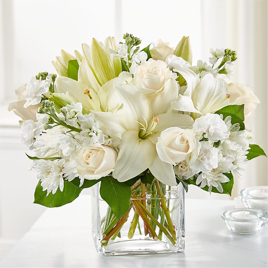 Gentle Breeze Bouquet – Ruiz Creationz Llc, Miami FL