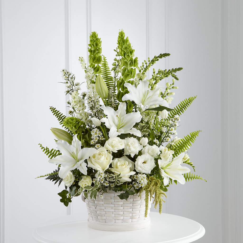 In Our Thoughts Arrangement – Ruiz Creationz Llc, Miami FL