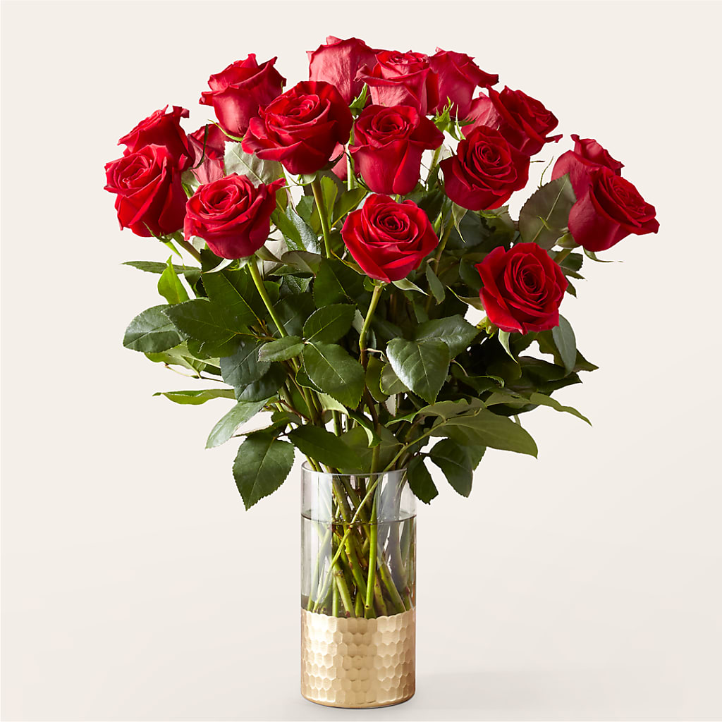Classic Love Red Rose Bouquet – Ruiz Creationz Llc, Miami FL