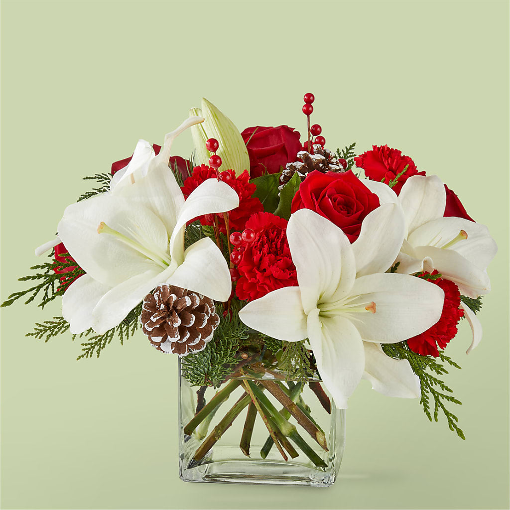 Glistening Icicles Bouquet – Ruiz Creationz Llc, Miami FL