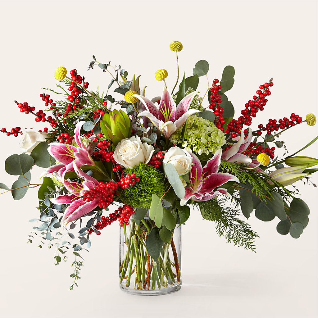 Berry & Bright Bouquet – Ruiz Creationz Llc, Miami FL