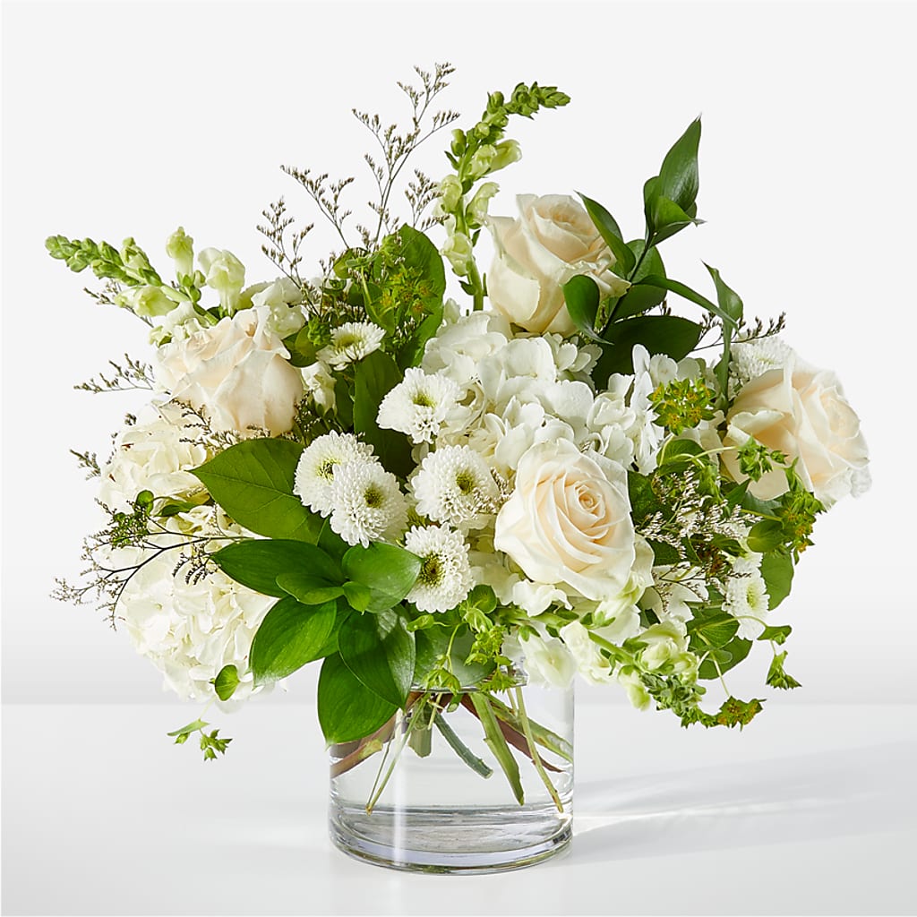 Hint of Vanilla Bouquet – Ruiz Creationz Llc, Miami FL