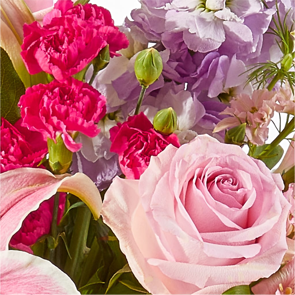 Mauvelous Bouquet –  Ruiz Creationz Llc, Miami FL
