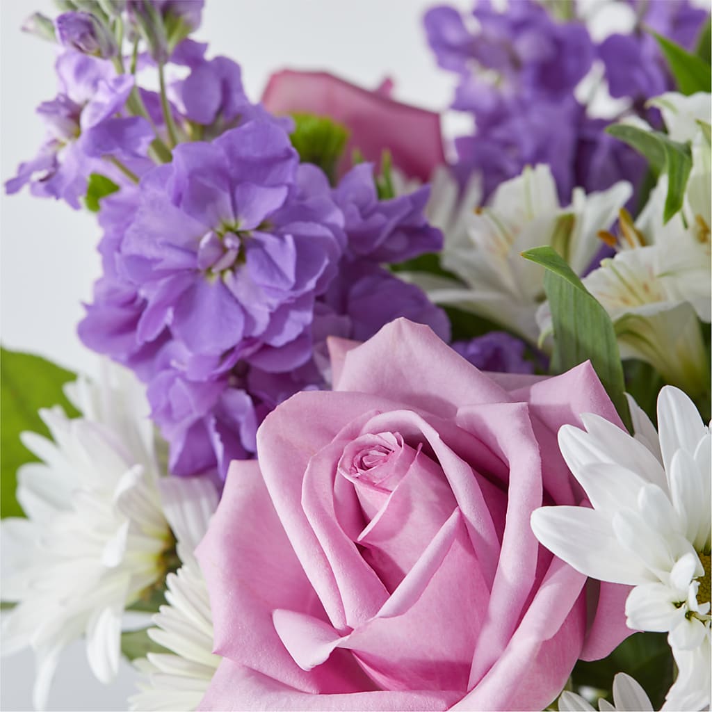 Garden of Peace Bouquet –  Ruiz Creationz Llc, Miami FL