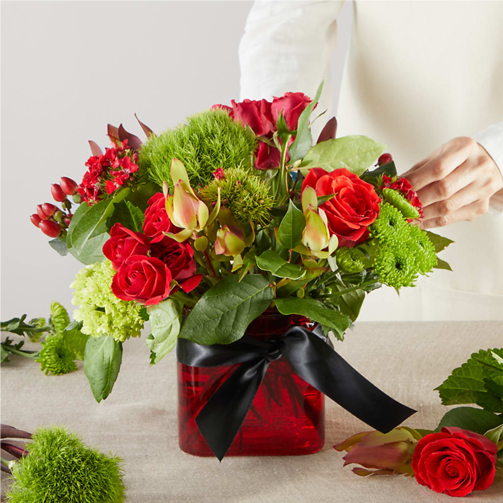 Heritage Kindle – A Florist Original –  Ruiz Creationz Llc, Miami FL