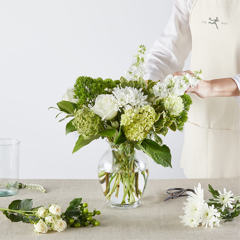 Irish Garden - A Florist Original –  Ruiz Creationz Llc, Miami FL