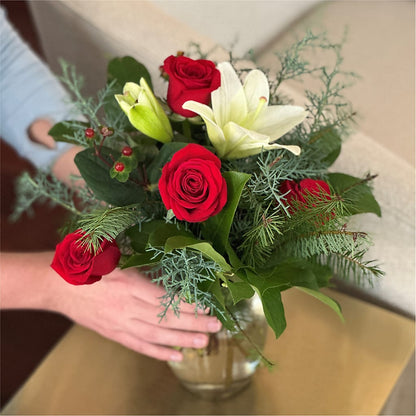 Glittering Lights Bouquet –  Ruiz Creationz Llc, Miami FL