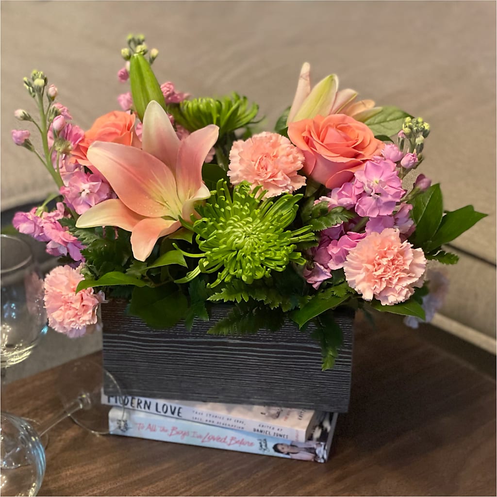 Beautiful Spirit Basket –  Ruiz Creationz Llc, Miami FL
