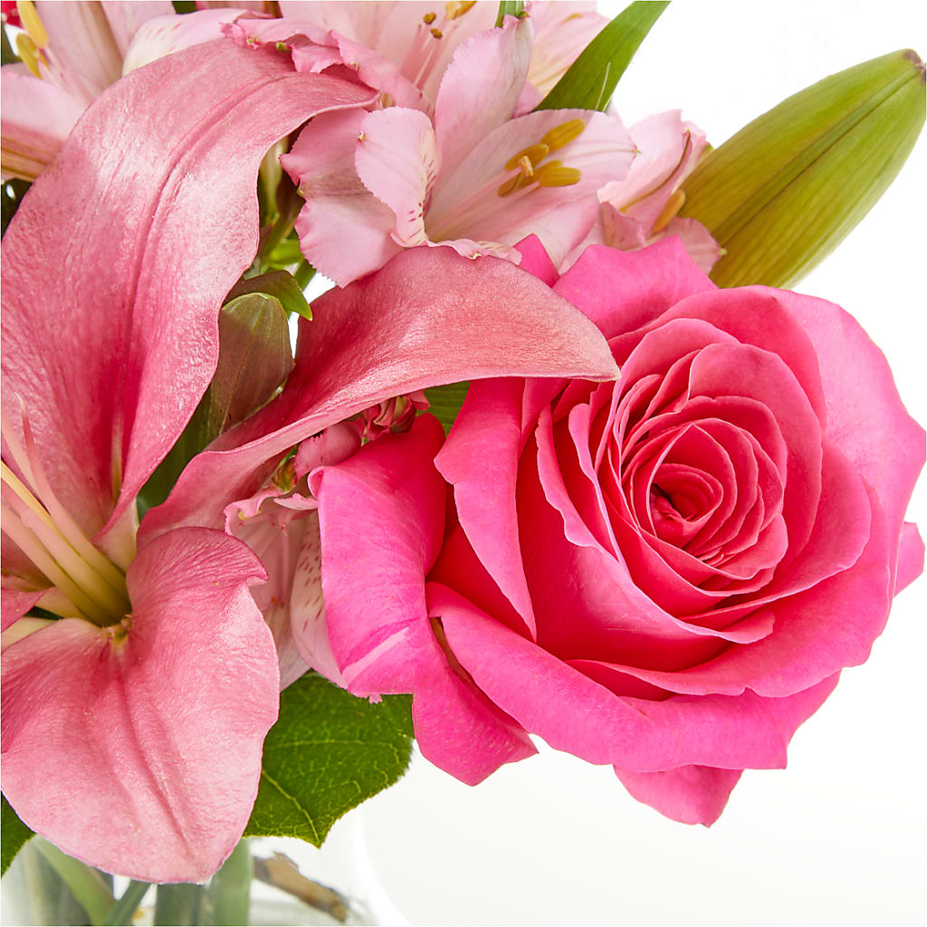 Lots of Love Bouquet –  Ruiz Creationz Llc, Miami FL