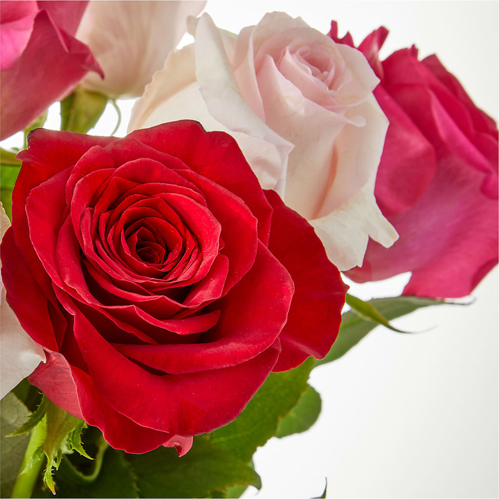 Charming Rose Bouquet –  Ruiz Creationz Llc, Miami FL