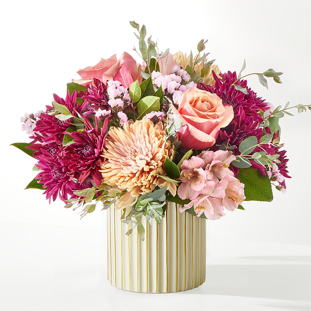 Berry Cobbler Bouquet with Ivory Vase –  Ruiz Creationz Llc, Miami FL