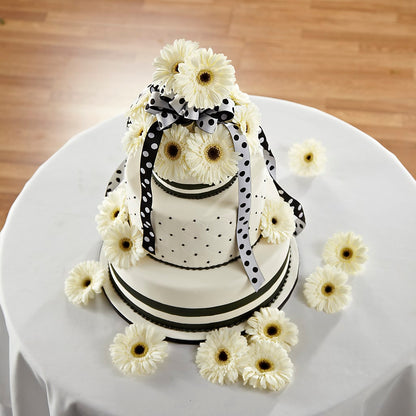 Simple Sophistication Cake Décor –  Ruiz Creationz Llc, Miami FL
